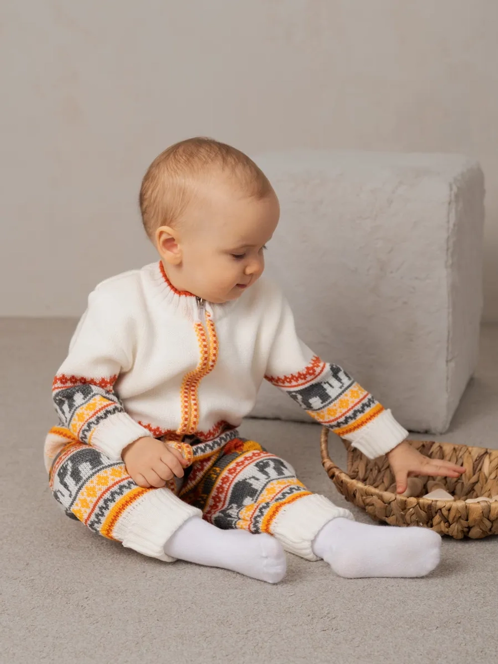 Вязаный комбинезон для новорожденных и малышей на молнии