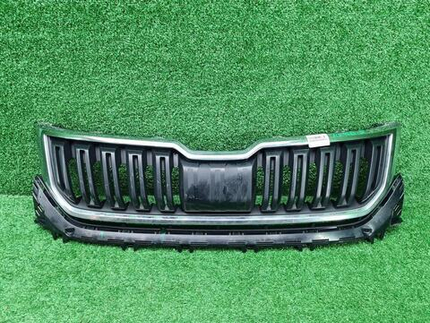 Решетка радиатора Skoda Kodiaq (2016-2022)