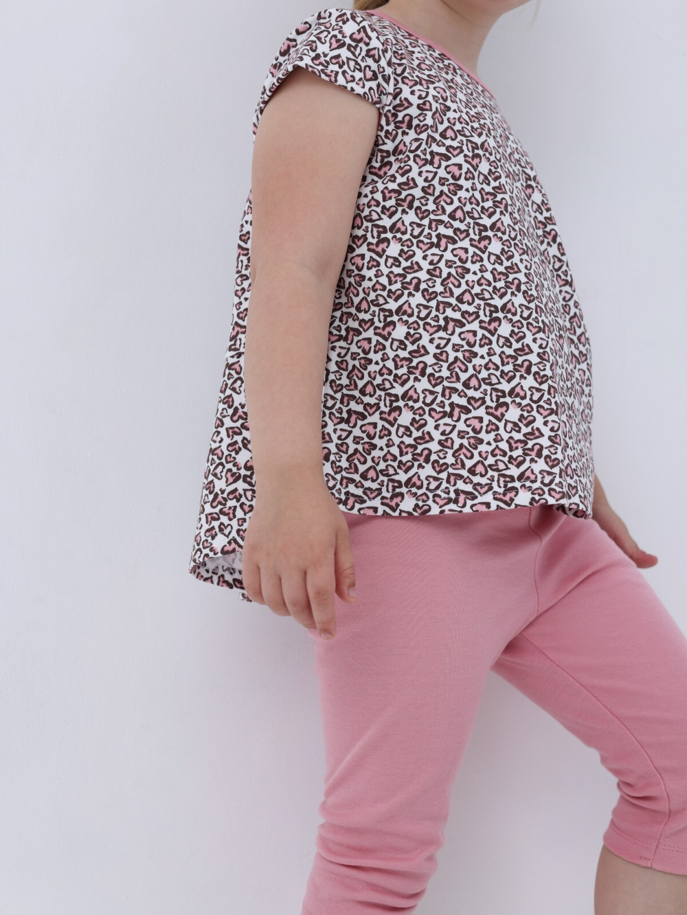 Бриджи для девочки, модель №1, рост 104 см, пудровые