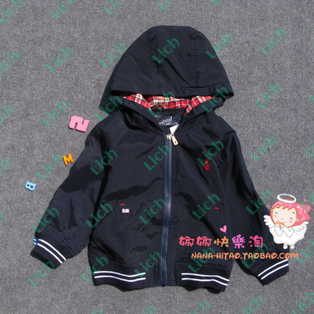 Ветровка однотонная с логотипом и контрастным кантом