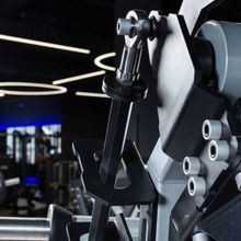 Y910ZAM Широкий жим от груди