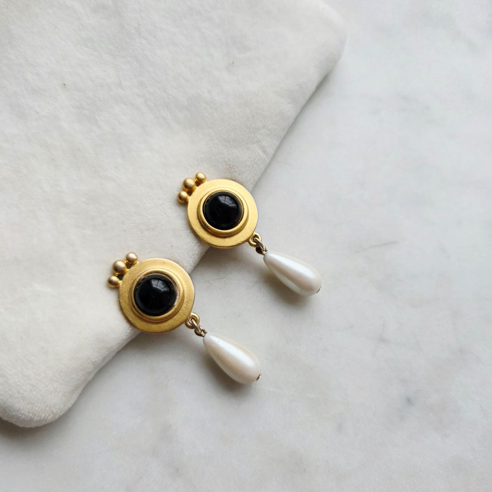 Клипсы с подвисной жемчужиной