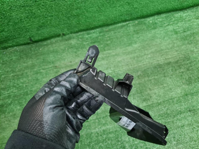 Накладка ПТФ правая Toyota LC Prado 150 (17-20)