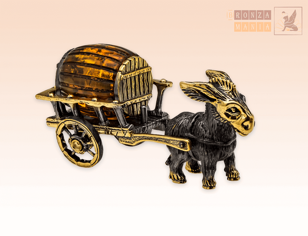 фигурка Ослик с янтарной бочкой в повозке