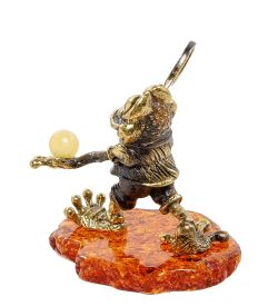 AM-2199 Фигурка «Лягушка-теннисист» (латунь, янтарь)