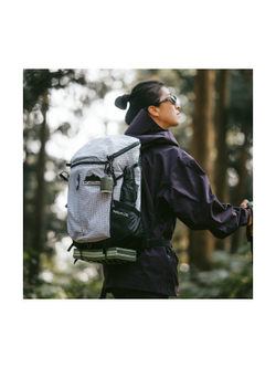 Рюкзак Naturehike CNK2300BB017 Helium 25 л белый с черным