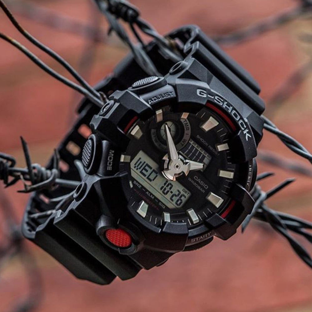 Часы CASIO G-SHOCK YOUTH city battle, GA-700-1APR