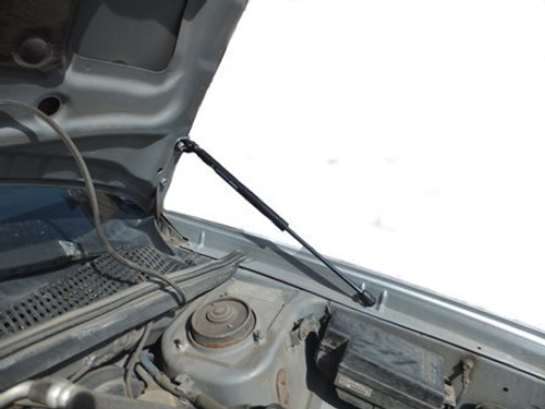 Упор (амортизатор) капота для Subaru Forester 2 / SG5 (2002-2008) Autoinnovation.07-02
