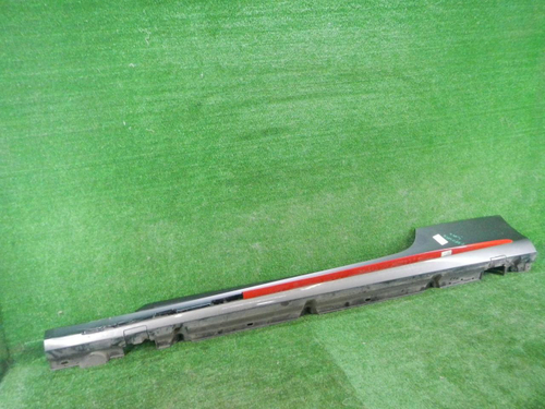 Накладка порога левая Mercedes C C205 (14-23) AMG