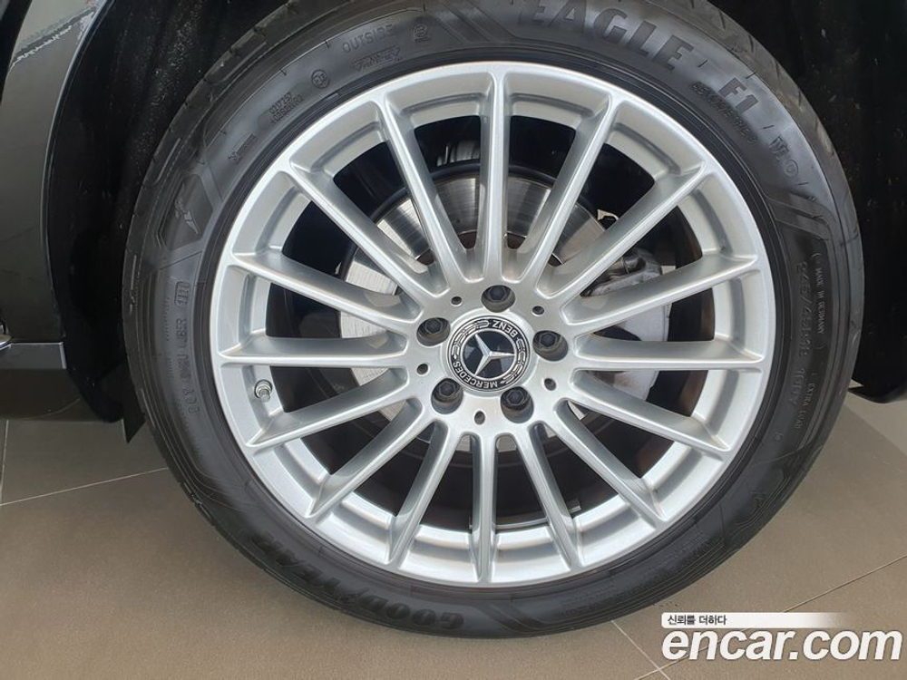 Mercedes-Benz E-Class W213 E220d 4MATIC Exclusive (02.2022)