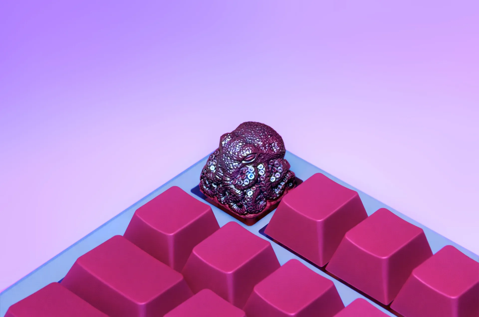 Клавиша XIIX «Octopus Pearl», фото на клавиатуре - ракурс 1
