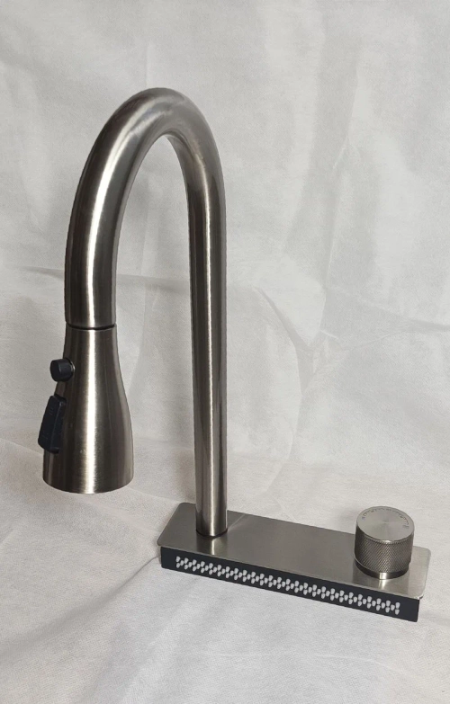 Встраиваемая панель со смесителем для кухонных моек, сатин KN754505