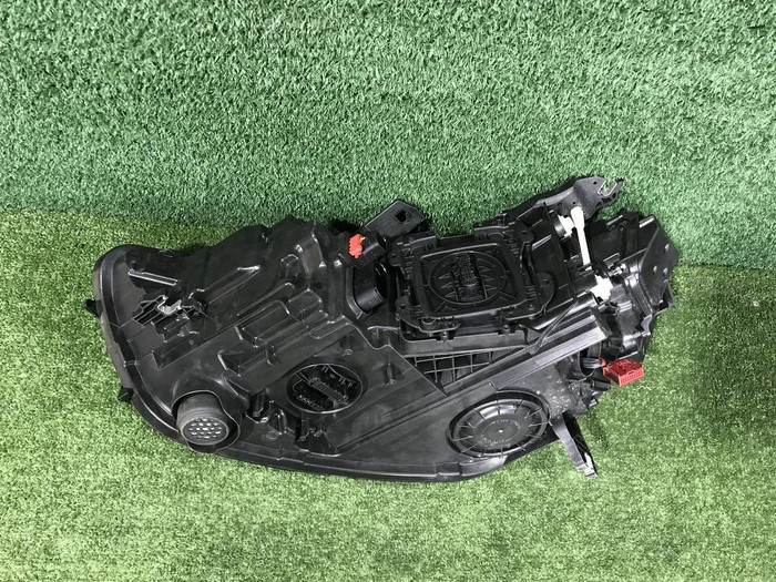 Фара правая Audi A6 RS6 C7 (2014-2018) Matrix Full LED