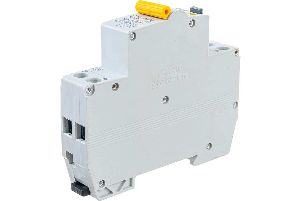 Выключатель автоматический дифференциального тока АВДТ32МL C10 10мА KARAT IEK