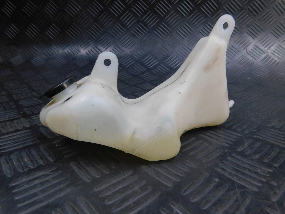 Бачок расширительный Yamaha TDM850 RN03J 2001