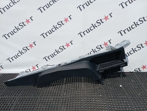 Корпус подножки правый 2016 г.