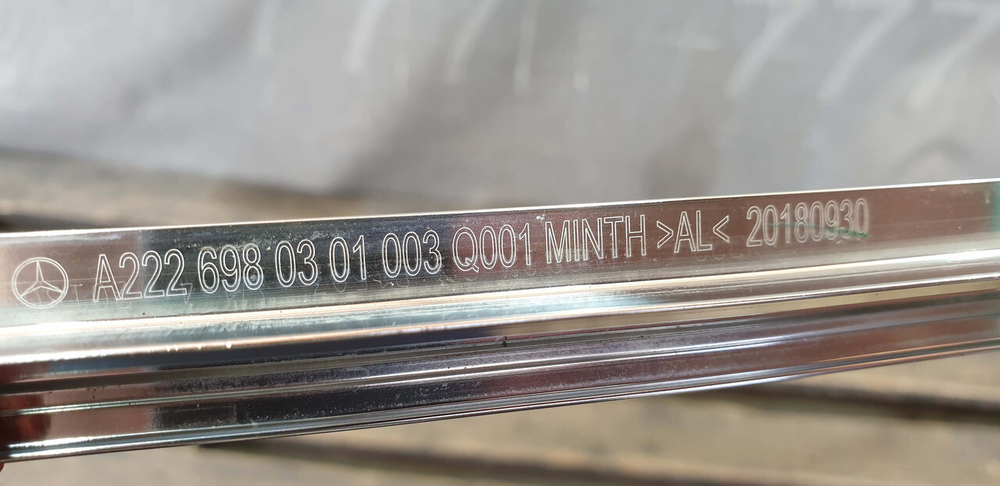 Молдинг двери задней левой Mercedes S (W222) 13-20 Б/У Оригинал A2226980301