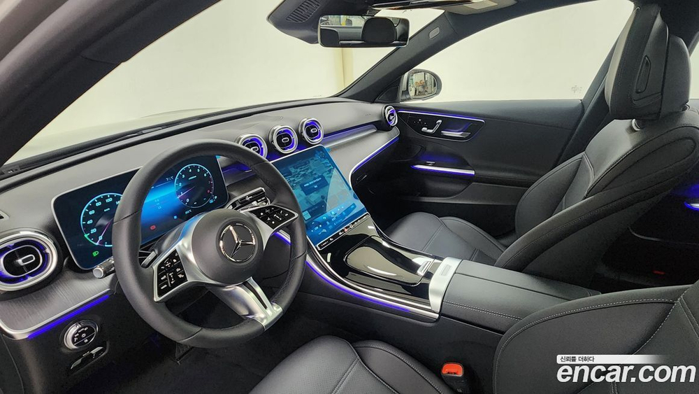 Mercedes-Benz C-Class W206 C300 4MATIC Avangarde (12.2023)