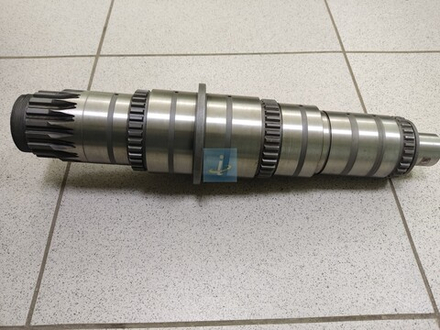 Вал вторичный КПП 239.1701105