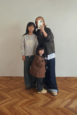 ZARA ТОЛСТОВКА С РЕЛЬЕФНЫМ УЗОРОМ «СЕРДЦЕ», СЕРЫЙ