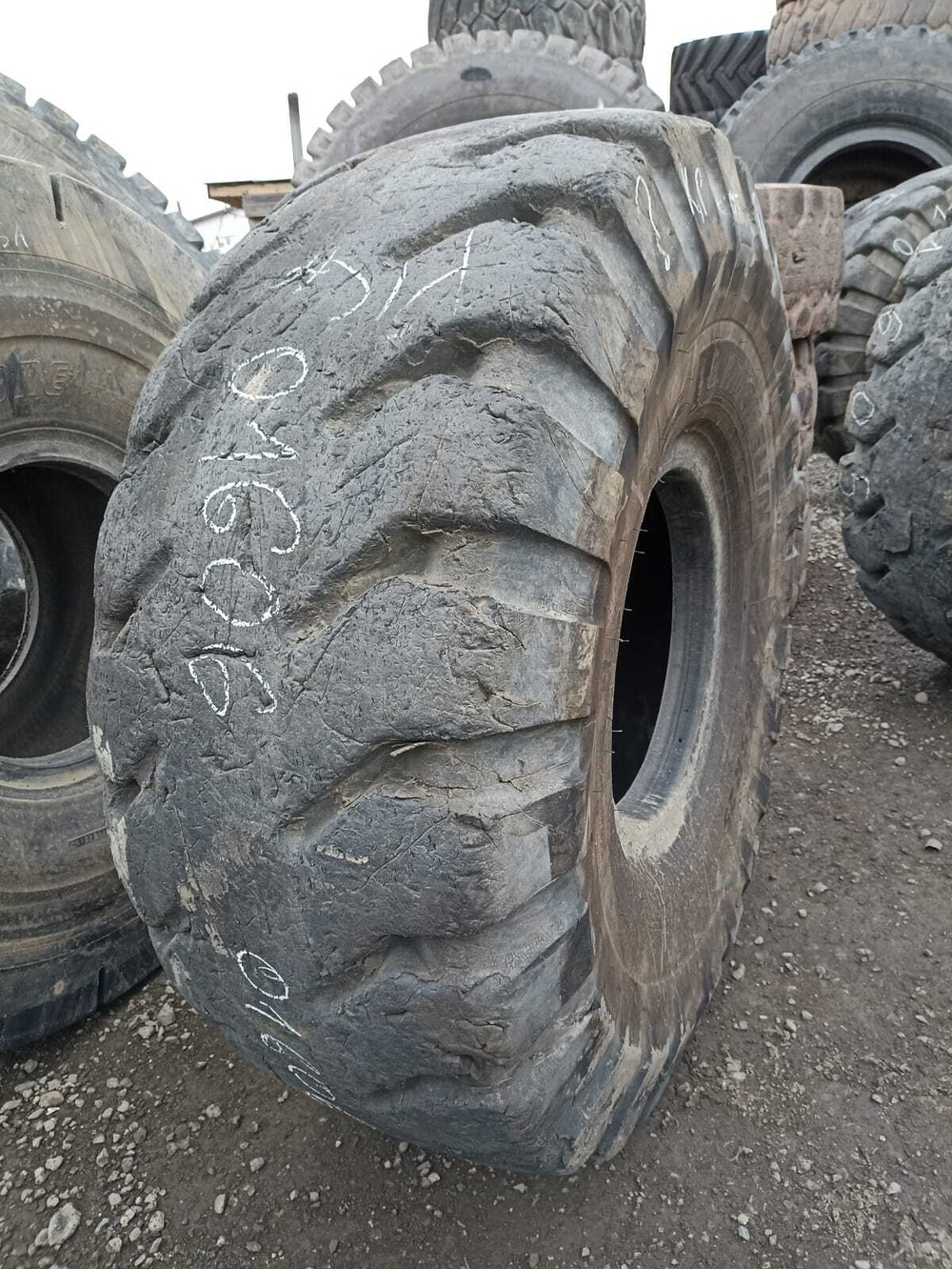 26.5R25 Michelin XMINED2 шина б/у