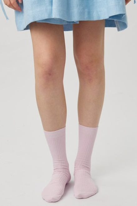 Носки из хлопка сиреневого цвета