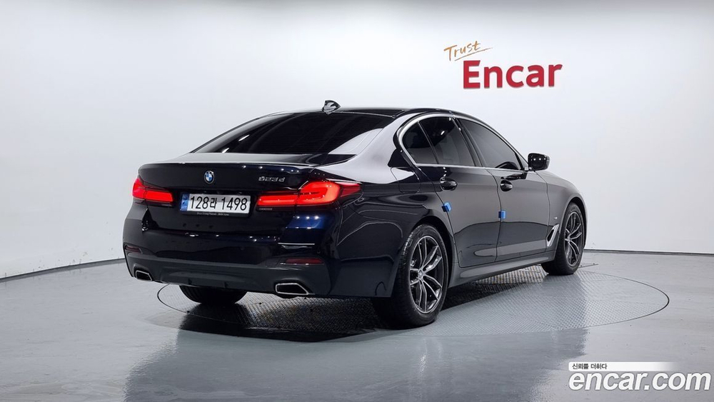 BMW 5 Series (G30) 523d M Sports (11.2022)