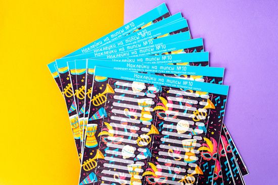 Наклейки на типсы №10