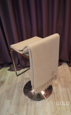 Плед из 100% кашемира 145x180 см. (GOBI )  - кремовый