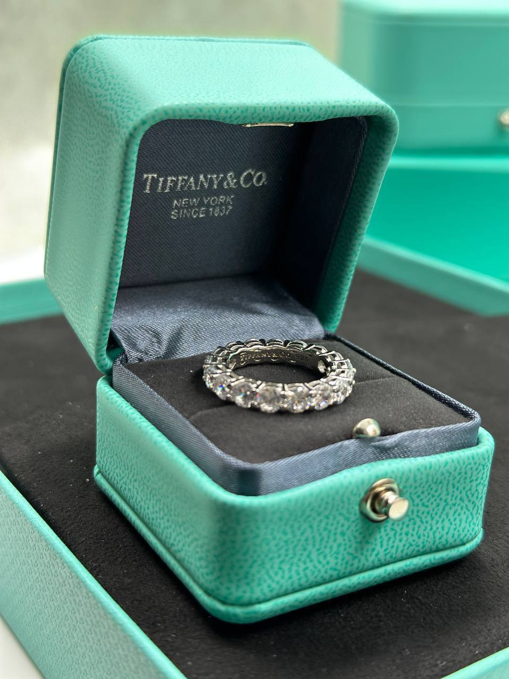 Кольцо Tiffany & Co.