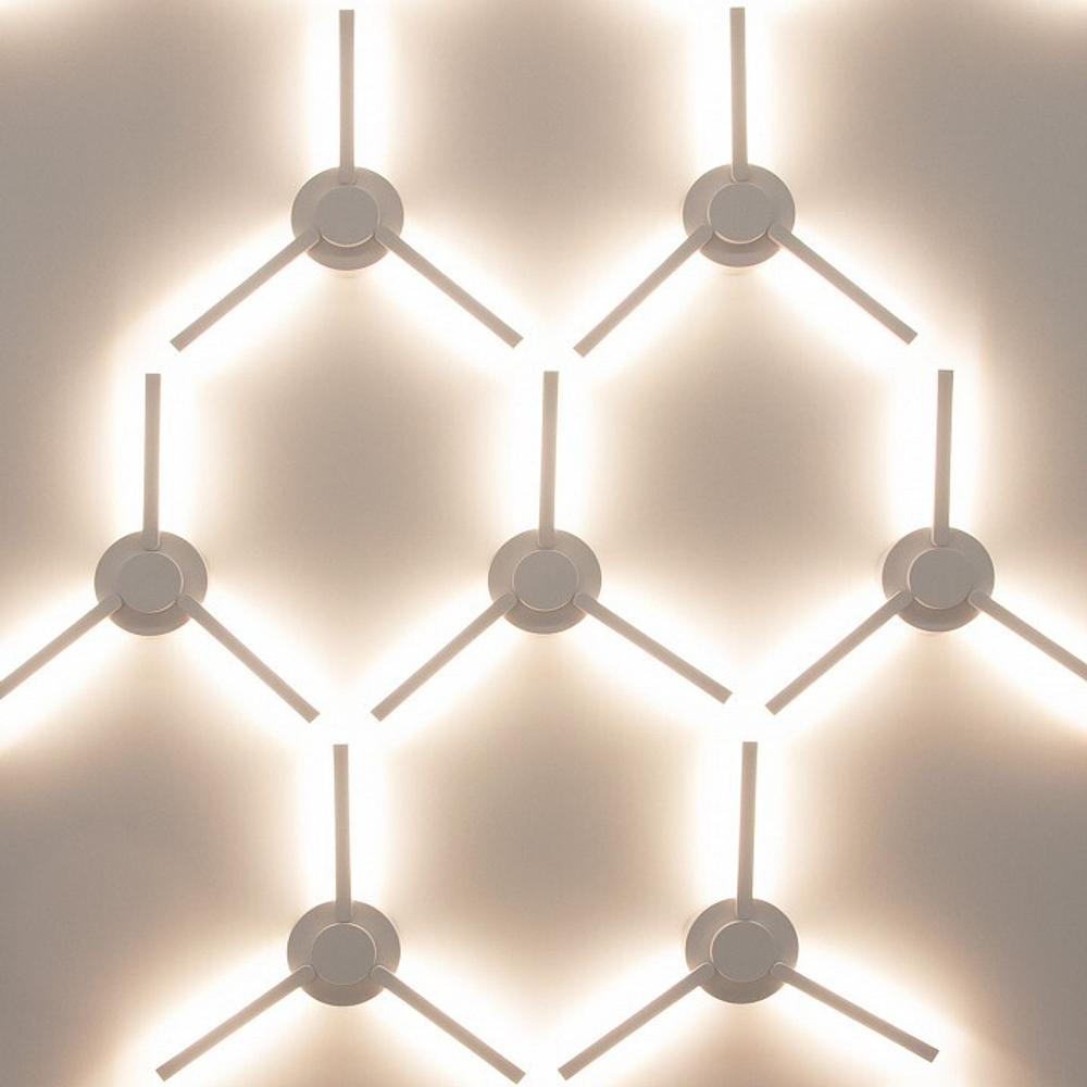 Уличный накладной светильник Elektrostandard 1665 TECHNO LED белый