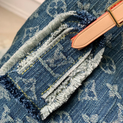 Louis Vuitton CarryAll MM