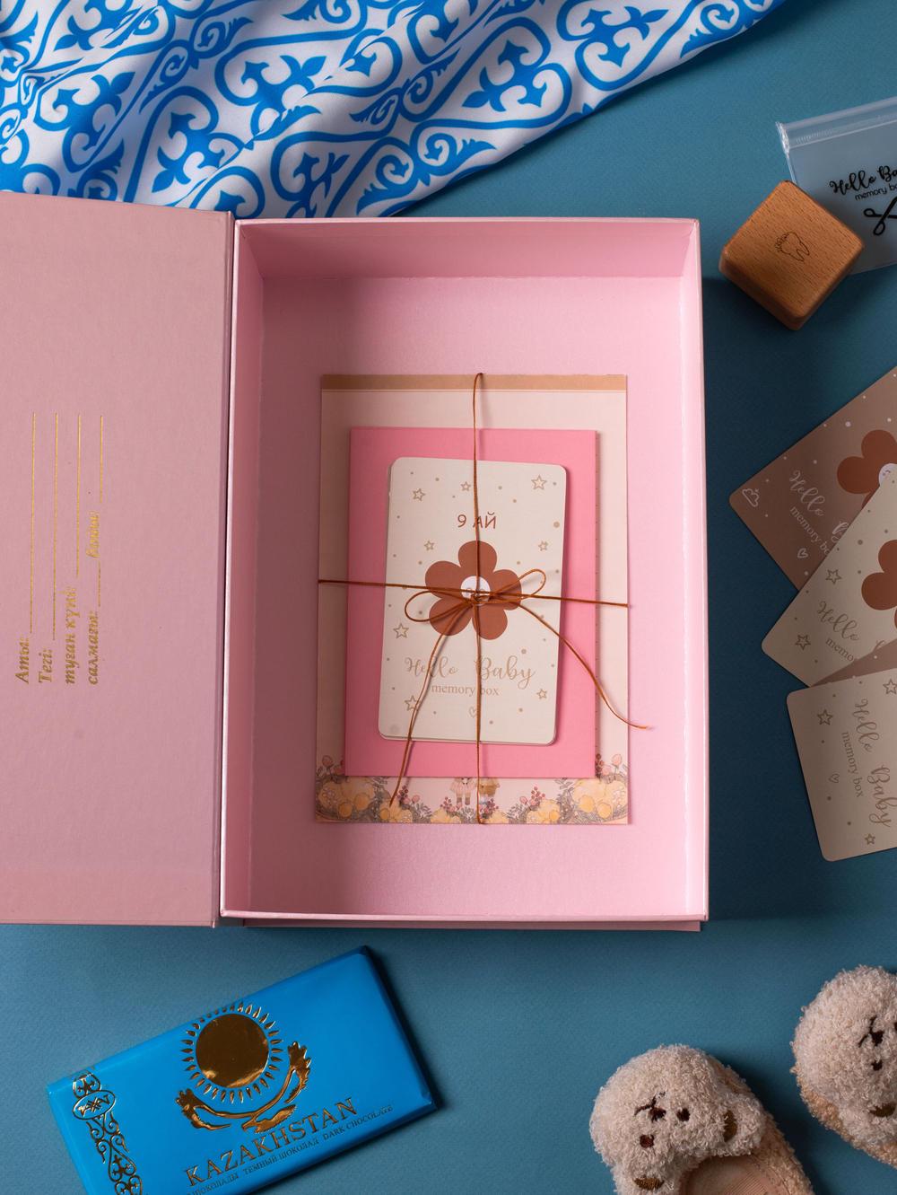 MemoryBox на казахском языке "Розовый"