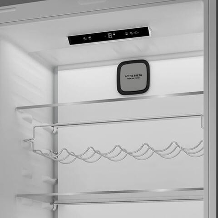 Встраиваемый холодильник HOTPOINT - ARISTON HBT 400I