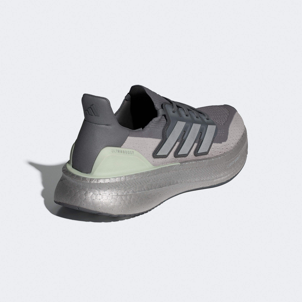 Кроссовки adidas Ultraboost 5.0 W