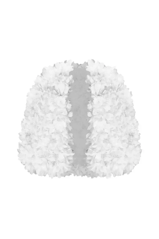 Кейп объёмный с отделкой из цветов