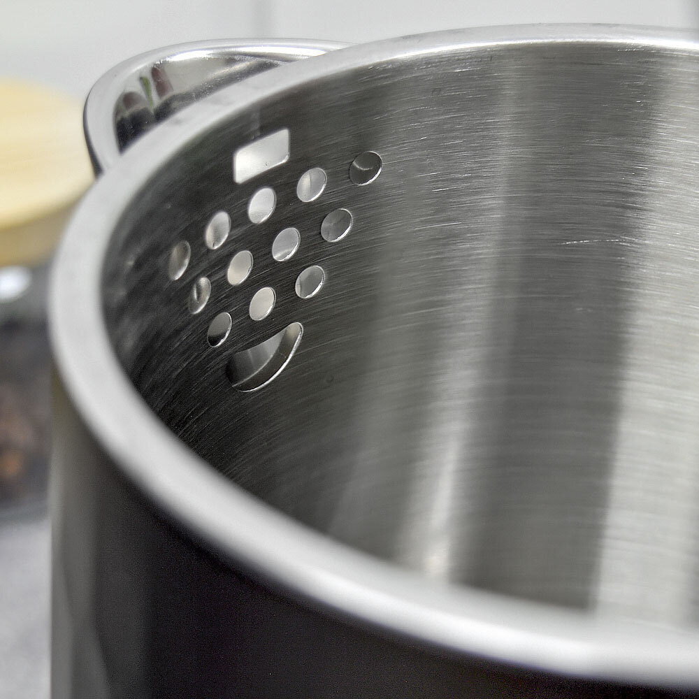 Чайник электрический 1,8л "Lykas" пластик, L-1808