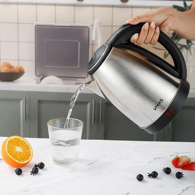 Набор: чайник электрический 1,8л, электрокастрюля 1,5л, серия LYKAS, металл