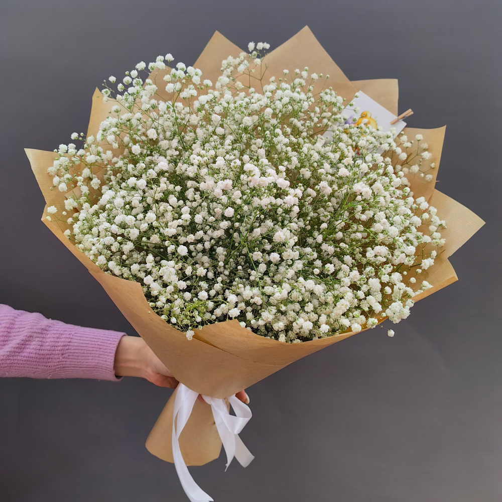 Букет из белой гипсофилы