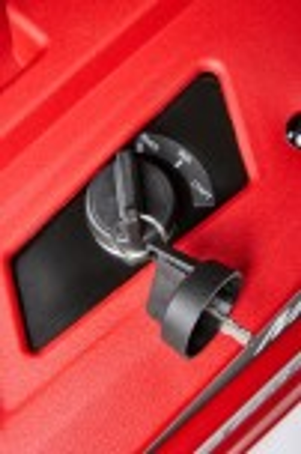 Трактор садовый ELITECH МБ 4462Т с сиденьем 210954