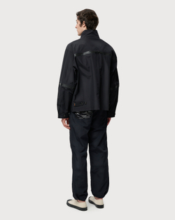 UNDERCOVER БРЮКИ ЧЕРНЫЕ С НАКЛАДНЫМИ КАРМАНАМИ