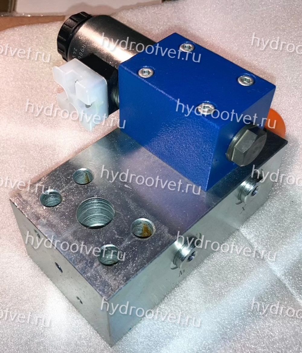 DBAW15BF2-2X/315-6EG24N9K4 - Предохранительный блок насоса Ду16 с давлением настройки до 315 бар, с разгрузкой B = открыт с электроуправлением G24