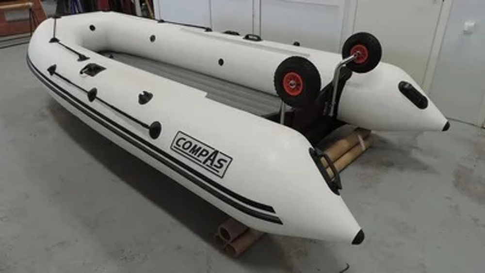 Лодка ПВХ COMPAS 380S + 2х-тактный лодочный мотор HDX T 30 FWS