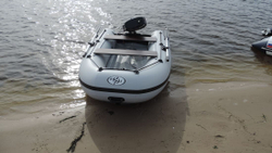 Лодка ПВХ COMPAS 285E