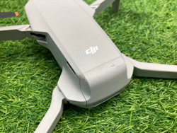 DJI Mini SE Fly More Combo
