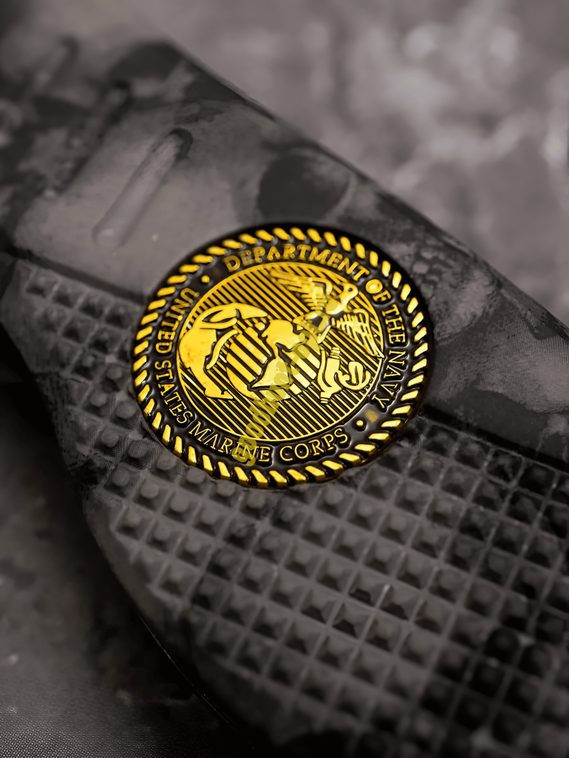 Складной нож тактический BOKER Серый