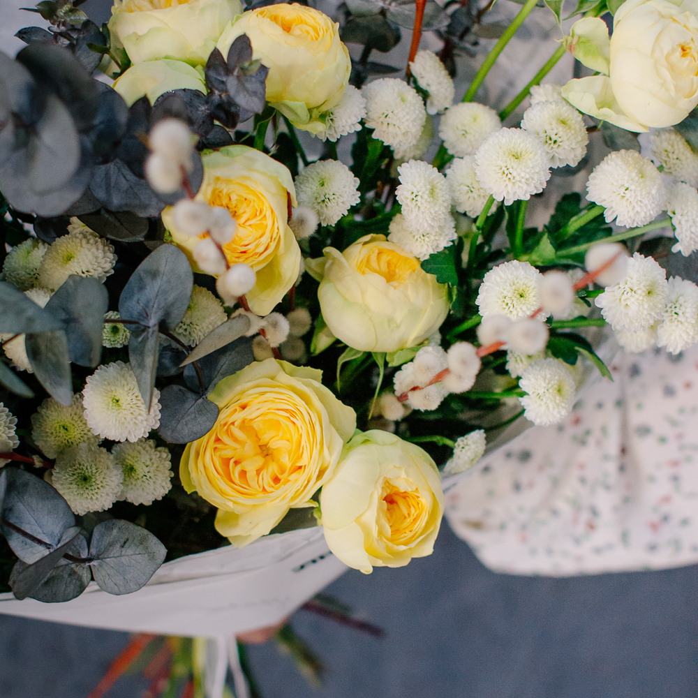 169. Светлый букет с вербой