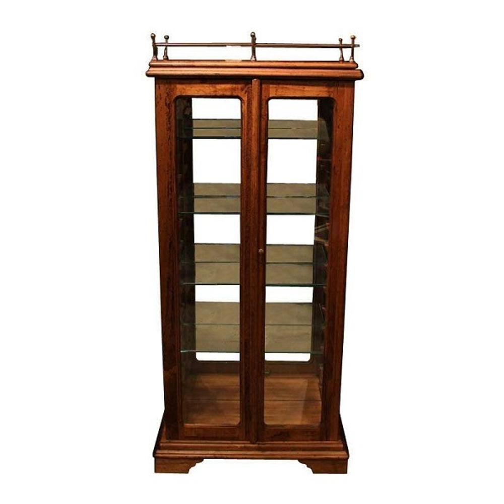 Витрина со стеклом