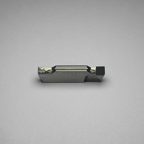 MGMN-W3R0.2 CH20 Пластина канавочная CBN