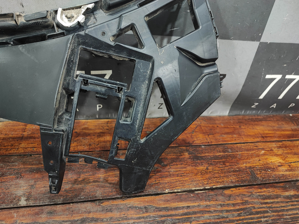 Кронштейн переднего бампера Mercedes GLE (V167) 18-нв Б/У Оригинал A1678855403